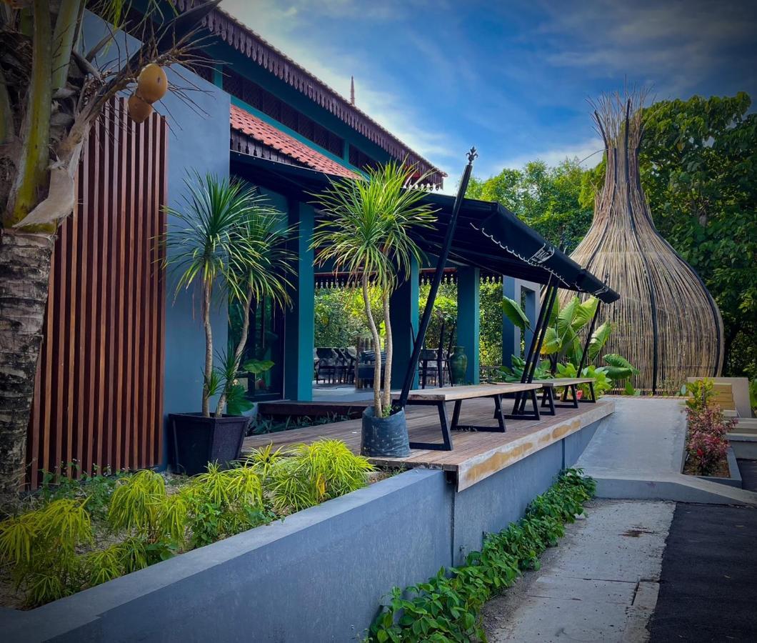 Royale Riviera Resort Private Pool Villas Pantai Cenang  Buitenkant foto